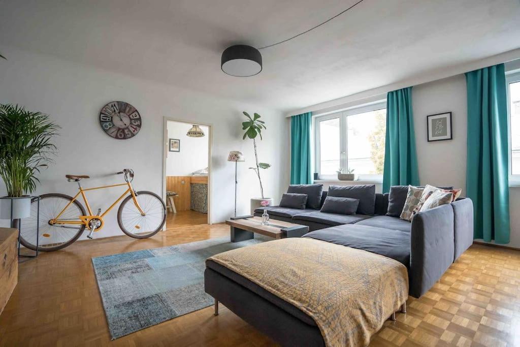 Cozy And Stylish Apartment Near Schoenbrunn Castle Вена Экстерьер фото